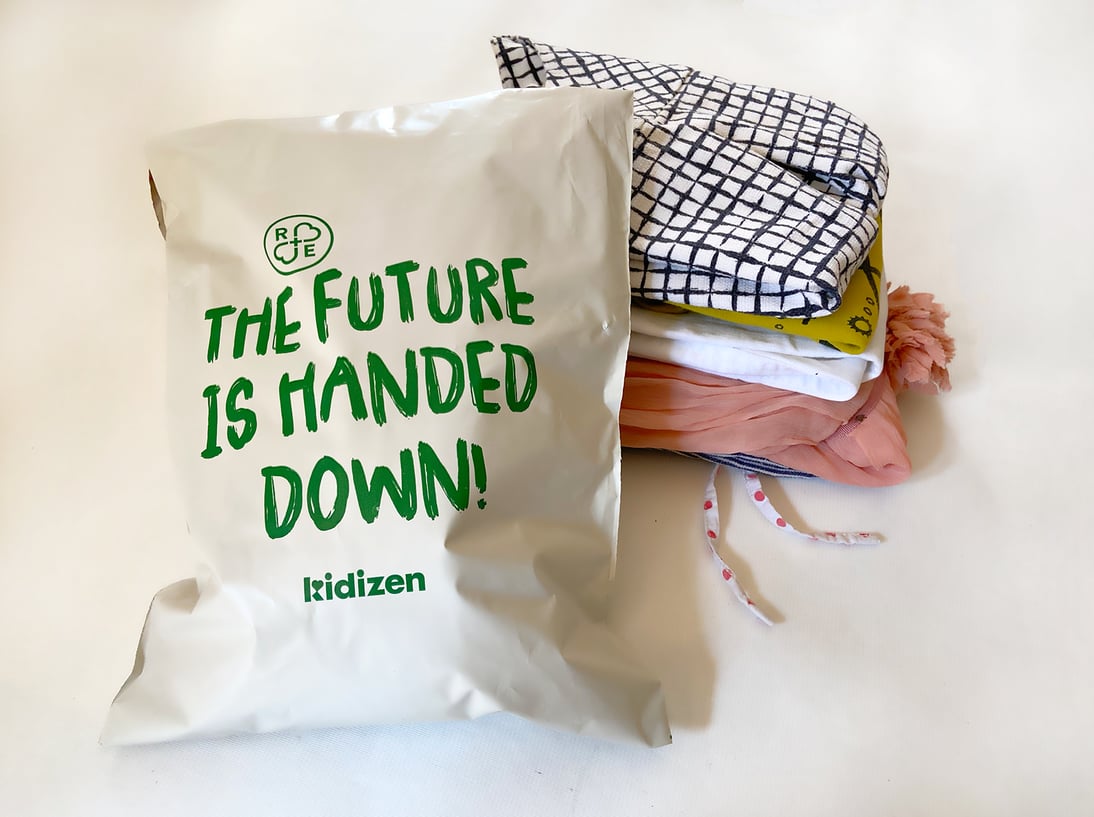 Kidizen_handeddown